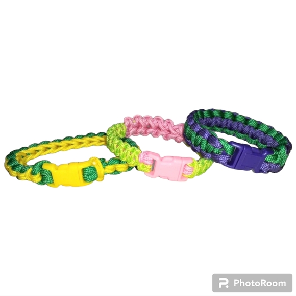 HANDMADE Green, Pink, Yellow, & Purple Reversible Unisex Paracord Bracelets - Picture 4 of 6
